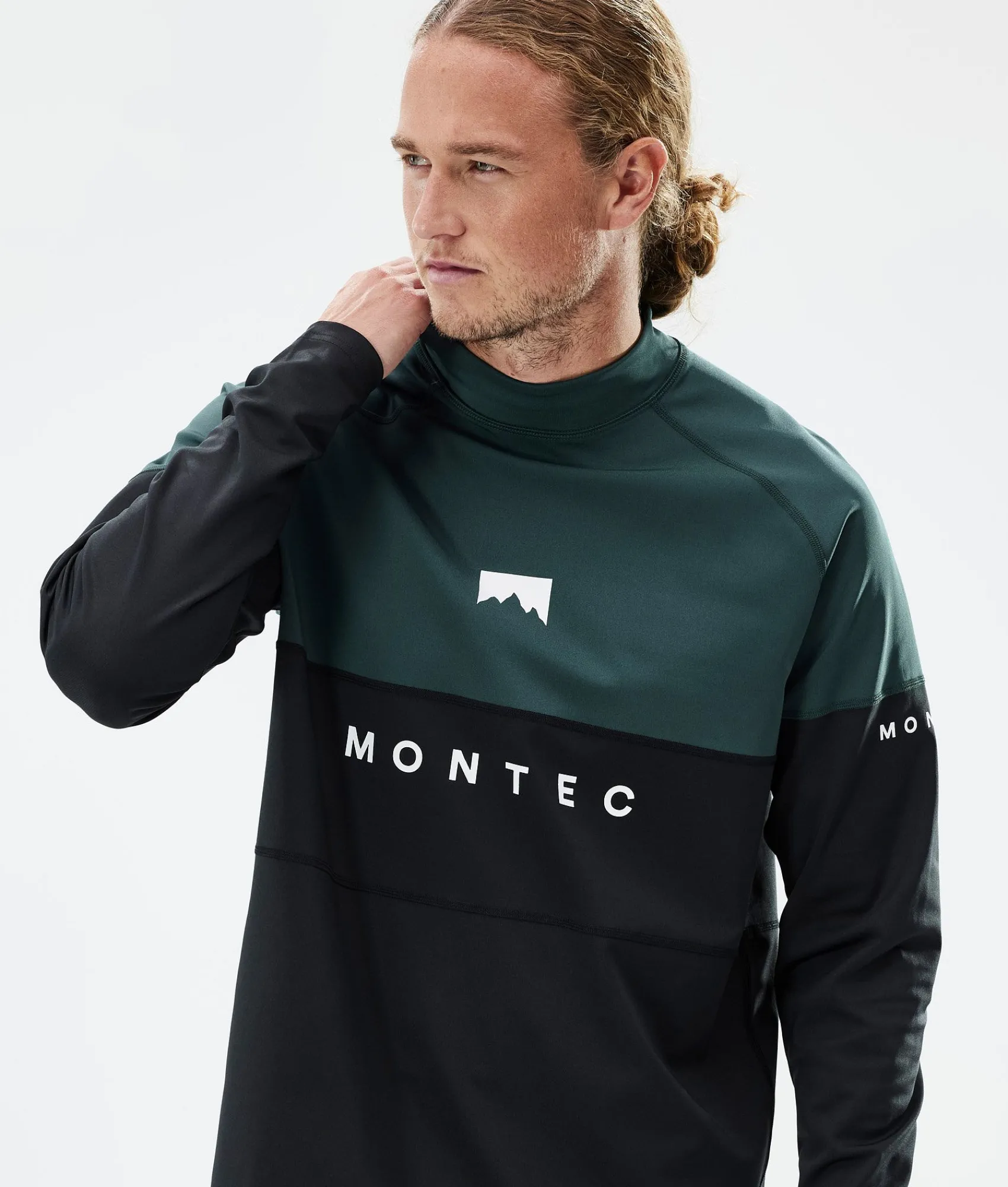 MONTEC Alpha DarkAtlantic/Black Clearance