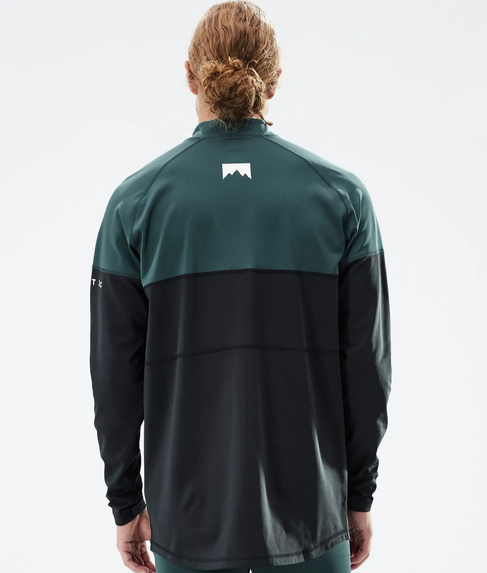 MONTEC Alpha DarkAtlantic/Black Clearance