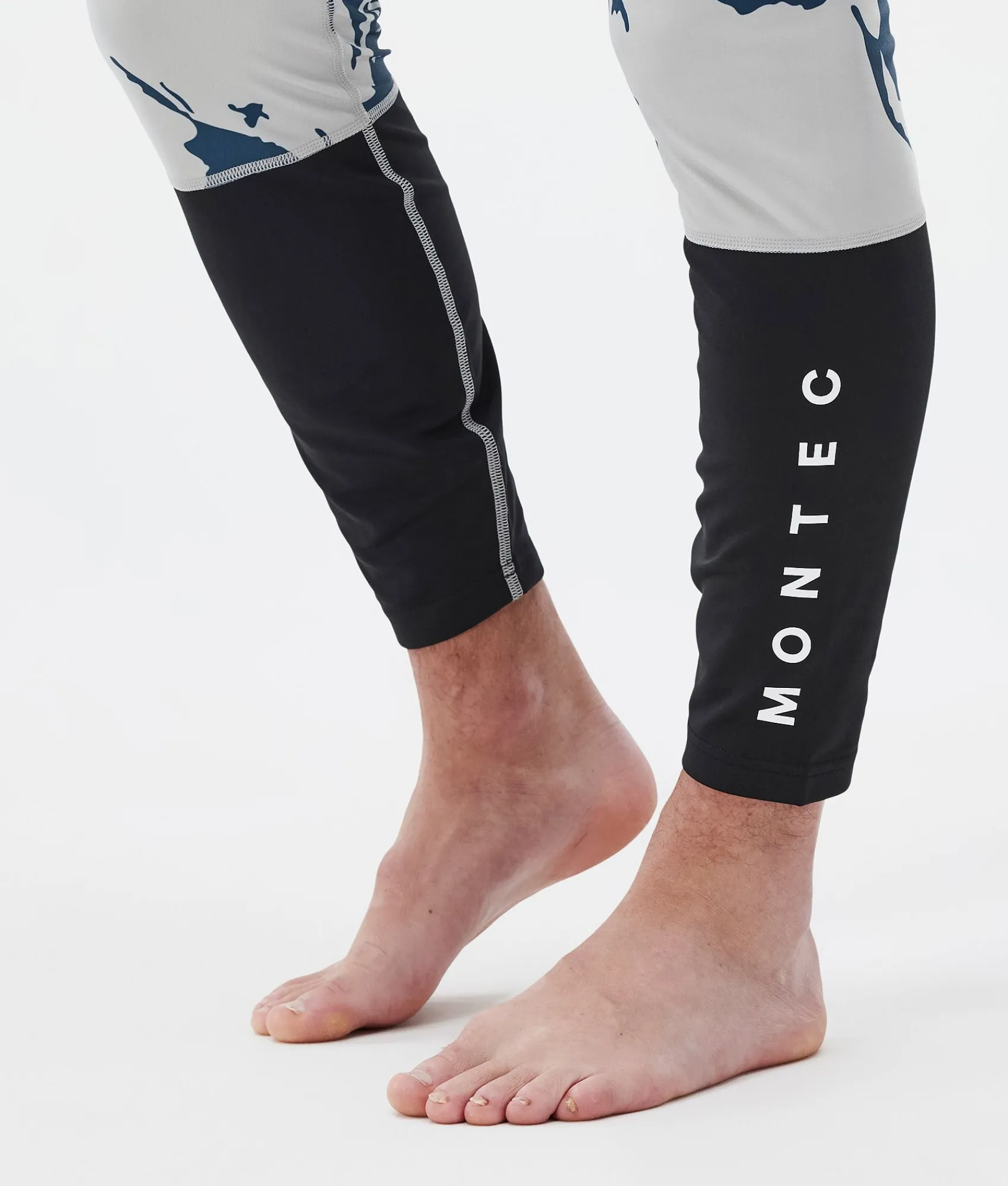 MONTEC Alpha Ice/Black Outlet