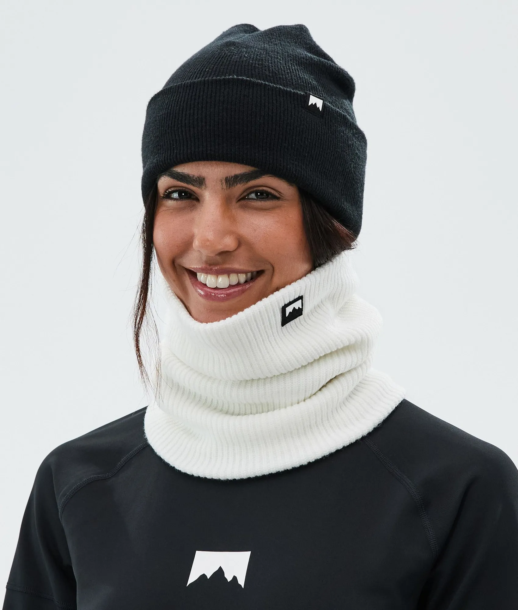 MONTEC Classic Knitted OldWhite Flash Sale