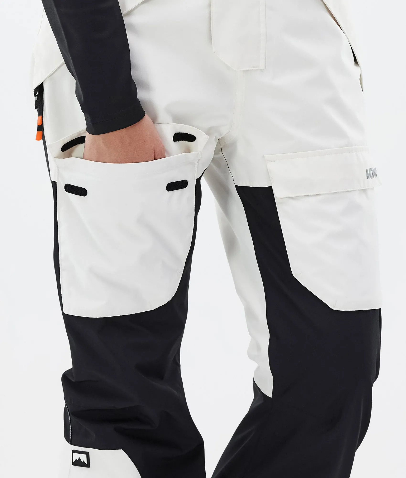 MONTEC Fawk W OldWhite/Black Flash Sale