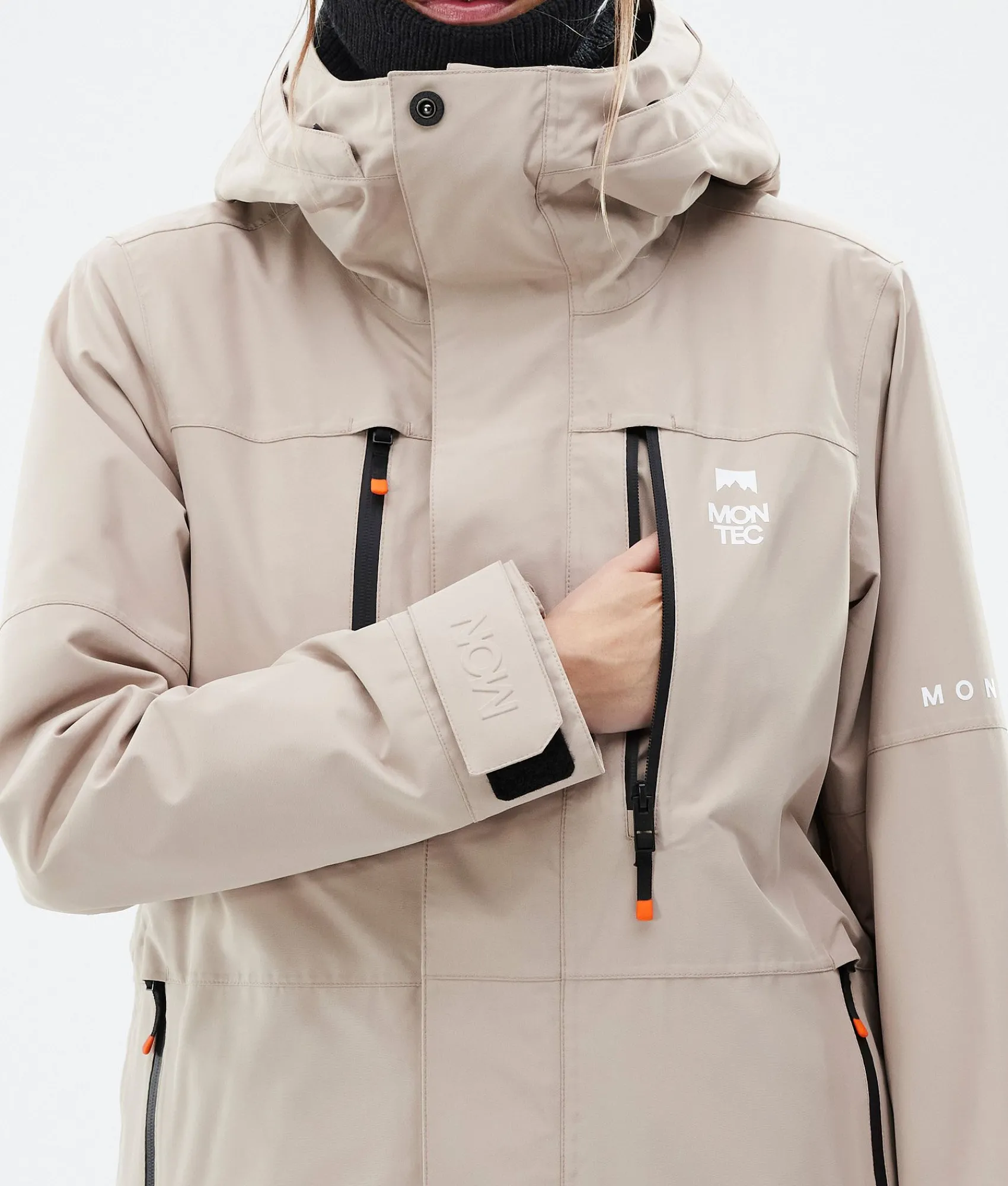 MONTEC Fawk W Sand Online